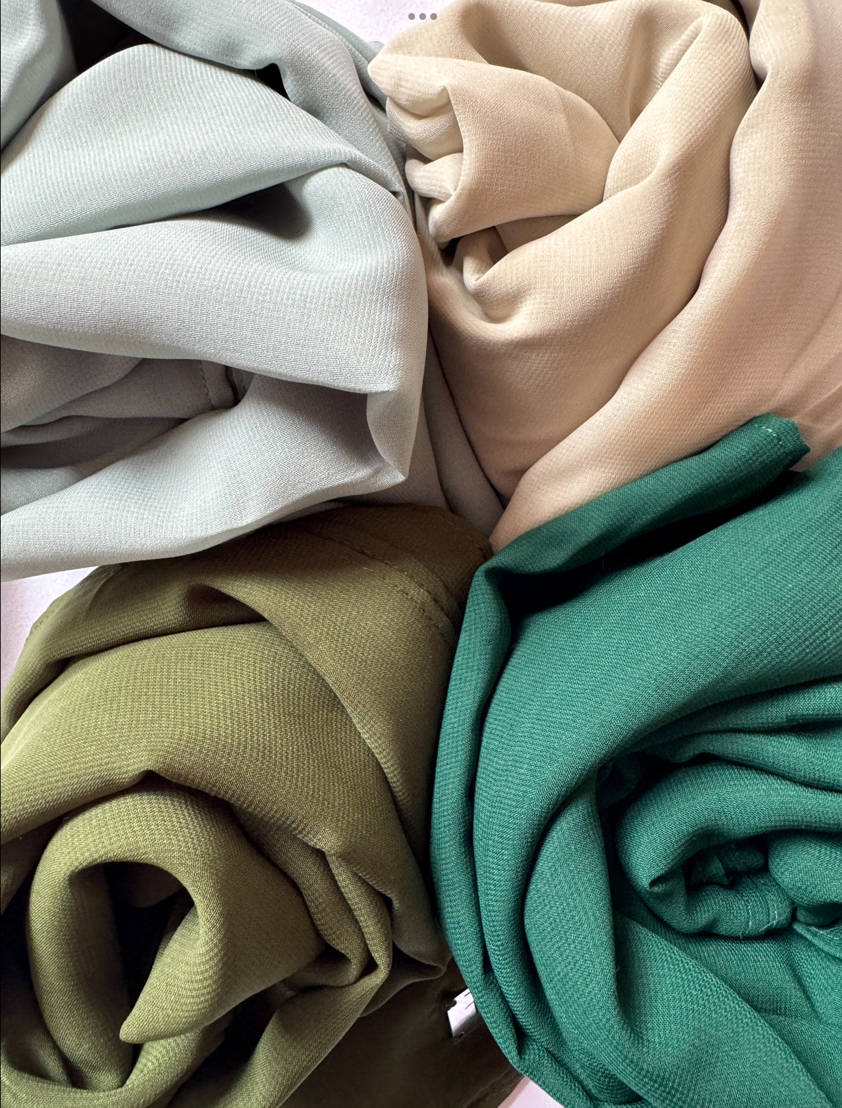 Élan signature scarves